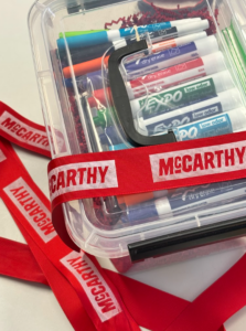 How to Balance Budget and Impact When Ordering Corporate Gifts for Large Teams